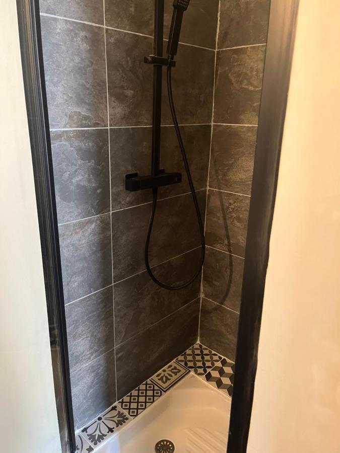 Appartement Le Nimois à Nîmes Extérieur photo